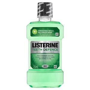 Listerine Teeth Defence Antibacterial Mouthwash 250ml