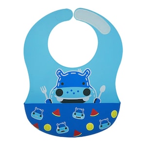 Marcus & Marcus Wide Coverage Silicone Baby Bib Blue