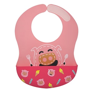 Marcus & Marcus Wide Coverage Silicone Baby Bib Pink