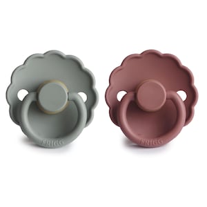 FRIGG 0-6 Months Daisy Pacifier French Gray/Woodchuck 2 Pack