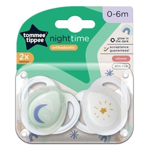 Tommee Tippee Closer to Nature Night Time Soothers 0-6 Months 2 Pack (Colours selected at random)