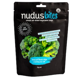 Nudus Bites Air-Dried Broccoli Floret Cracking Sea Salt Chips 25g
