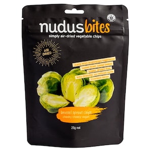 Nudus Bites Air-Dried Brussel Sprout Cheeky Cheesy Vegan Chips 25g