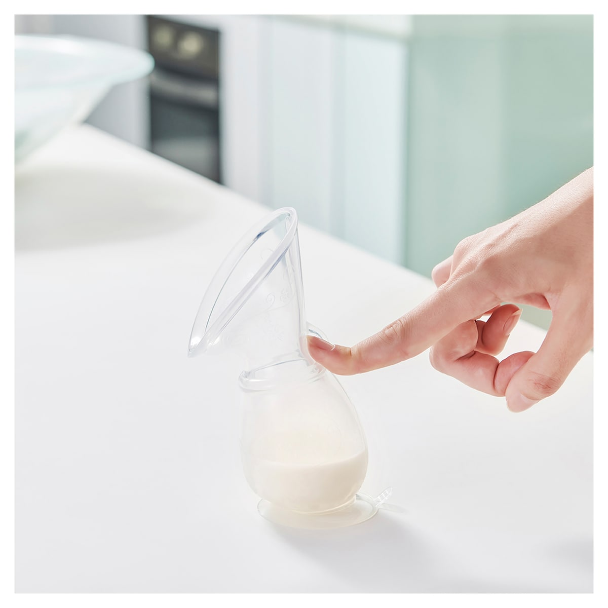 Pigeon Milk Saver Manual Breast Pump 110ml